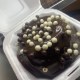 Bolo de Brigadeiro com bolinhas de choco ball  Peso aprox:250gr
